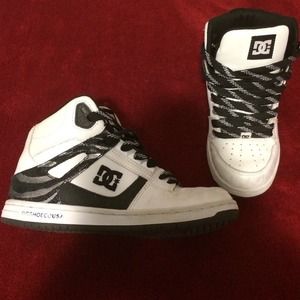 Black and white DC's