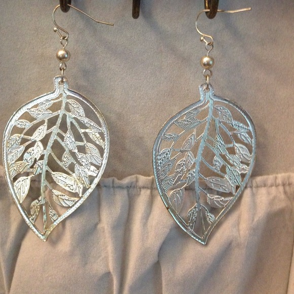 Silver Leaf Earrings - Picture 2 of 3