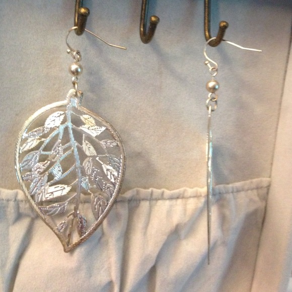 Silver Leaf Earrings - Picture 3 of 3
