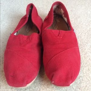 Toms!