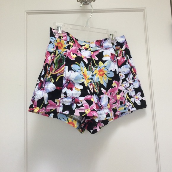 Floral Shorts