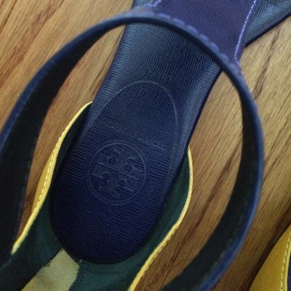 Casey Tory Burch Sandals - Picture 2 of 4