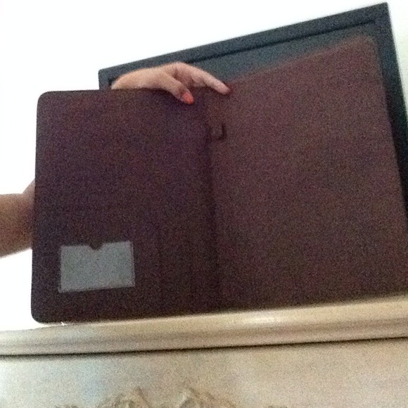 A folder - Picture 2 of 2