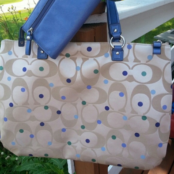 SOLD - Picture 2 of 4