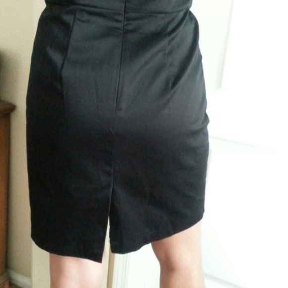 SOLDBUNDLEMOSSIMO little black dress - Picture 2 of 4