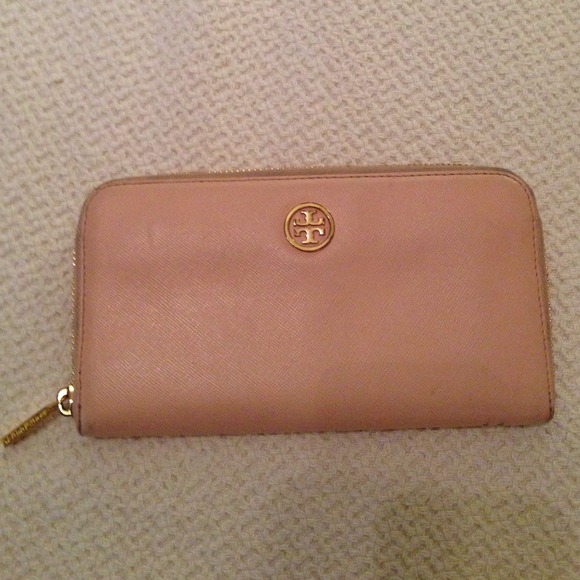 Tory Burch Robinson Zip Wallet, Light Pink