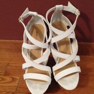 6 inch white wedges