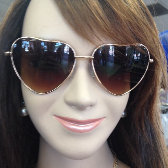 Heart sunglasses!!
