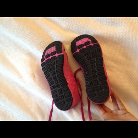 ❌Sold in bundle - Picture 2 of 2