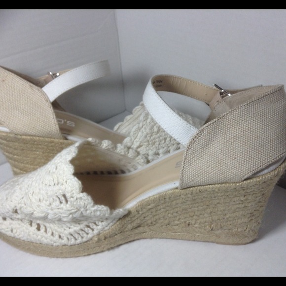 ⬇️NWOT Crocheted Wedge Espadrilles - Picture 2 of 4
