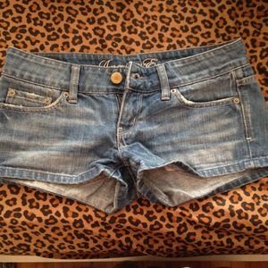 american eagle shorts