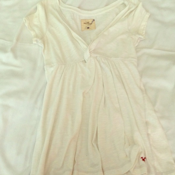 Hollister shirt