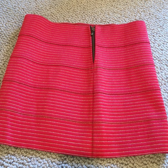 Red and Gold Bandage Skirt - Picture 2 of 2