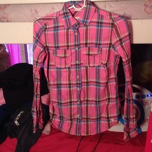 Button down plaid shirt.