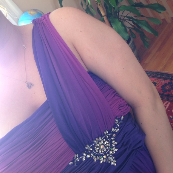 Prom dress - Picture 4 of 4