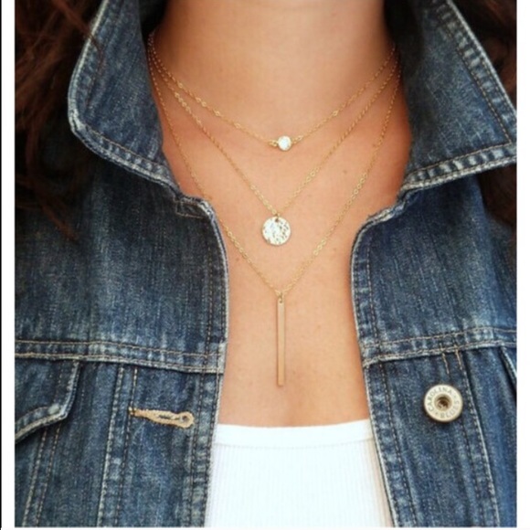 Delicate three layer necklace