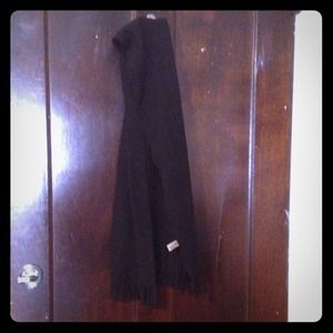 Simple black scarf