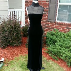 Stunning black dress