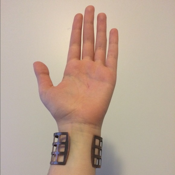 Rustic Copper Grid Cuff Bracelet - Picture 4 of 4