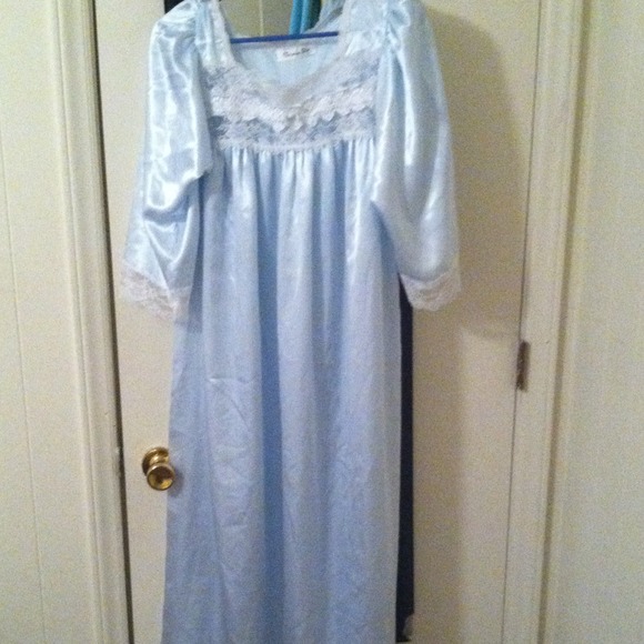 Vintage Christian Dior night gown Medium