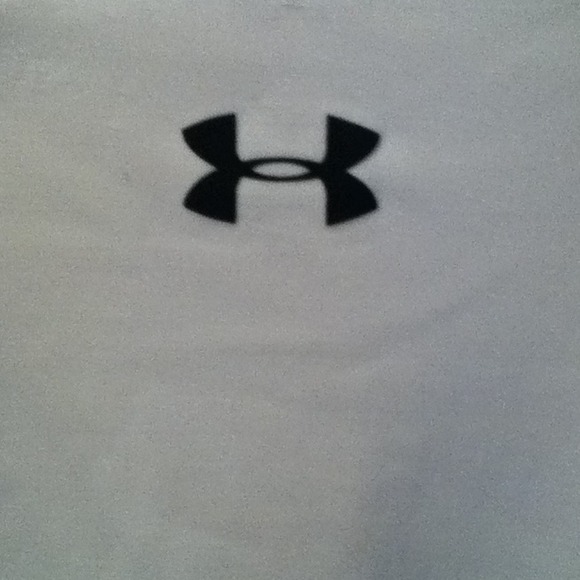 Under armour. - Picture 2 of 2