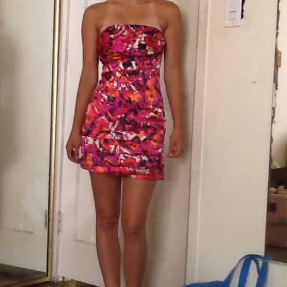 strapless dress
