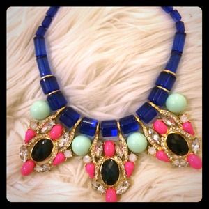 Beautiful cobalt blue and pink rhinestone necklace
