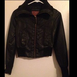 💢💢SOLD💢💢Leather black jacket