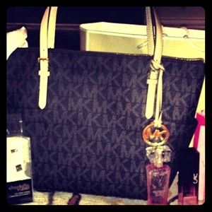 Michale Kors purse❤️