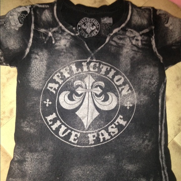 Affliction shirt