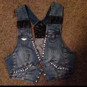 Small jean vest