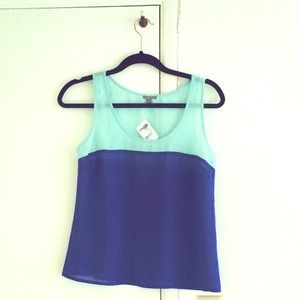 ❌Sold in a bundle❌Charlotte Russe Blue Color-block
