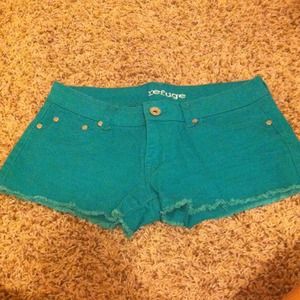 Super cute teal shorts from Charolette Russe!