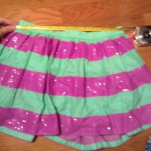 Adorable cupcake skirt will pop of sparkle