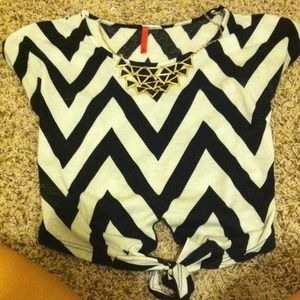 Super cute chevron shirt