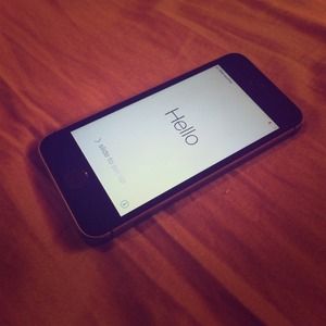 Spotless T-Mobile iPhone 5S (black)!