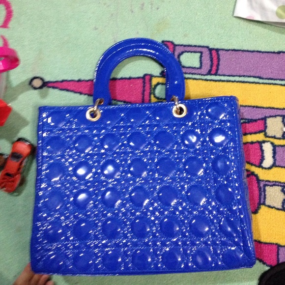Beautiful Handbag. - Picture 4 of 4