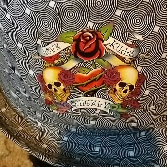 Hat - Picture 2 of 4