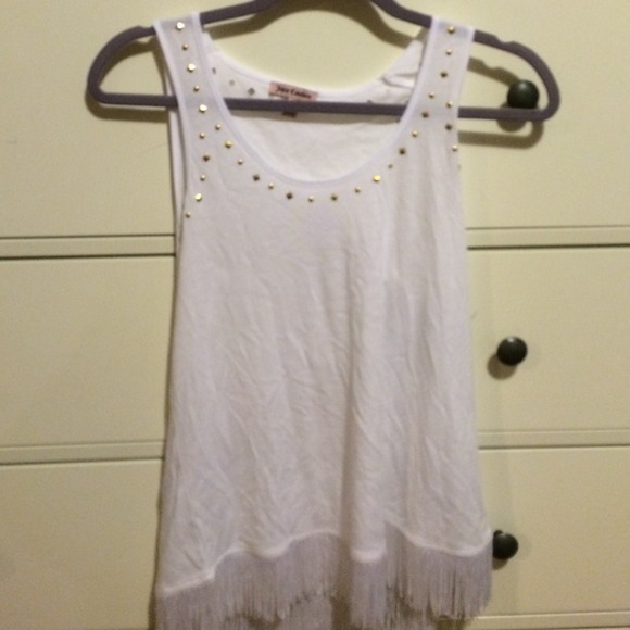 Shirt, cute with leggings and boots