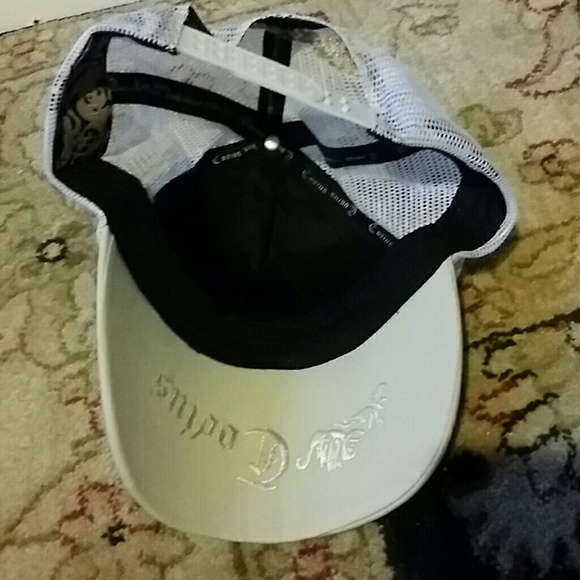 Hat - Picture 4 of 4