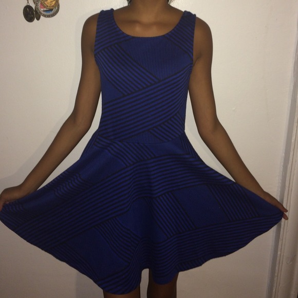 Delias dress