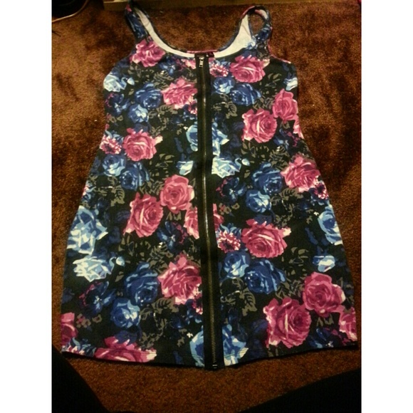 Floral Matieral Girl zip-up dress