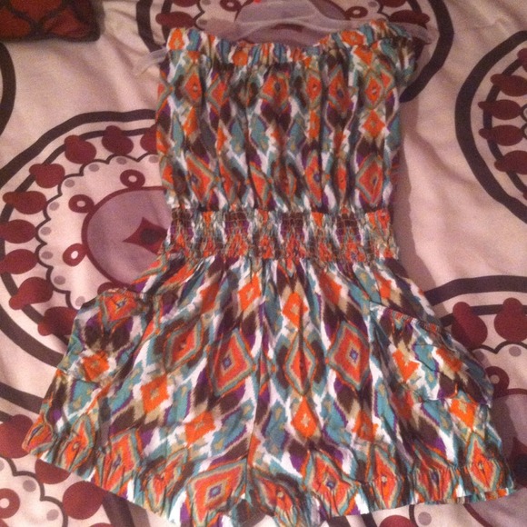 Jumpsuit - Picture 4 of 4