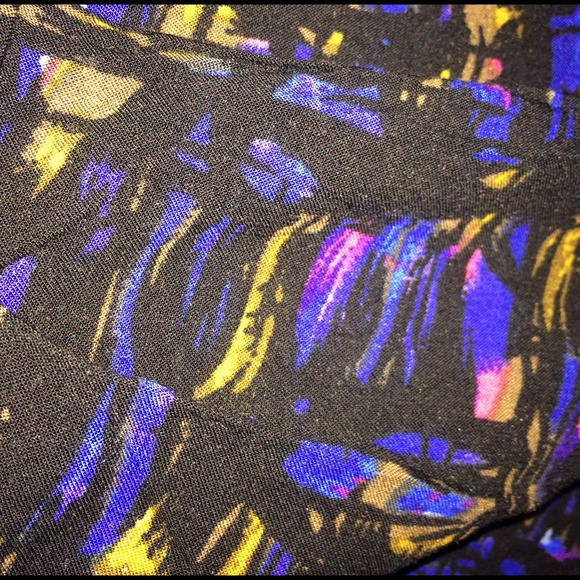 👽High waisted shorts👽 - Picture 3 of 3