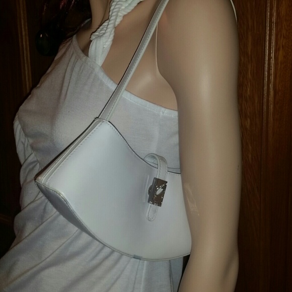 White Guess handbag