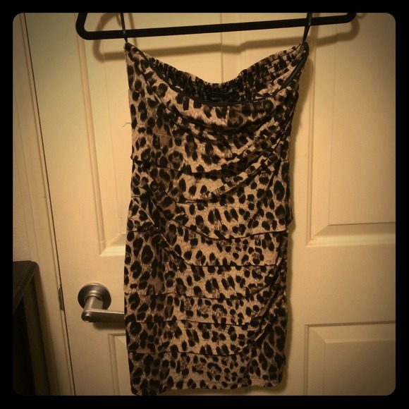 💢(TRADED)💢 Strapless Dress