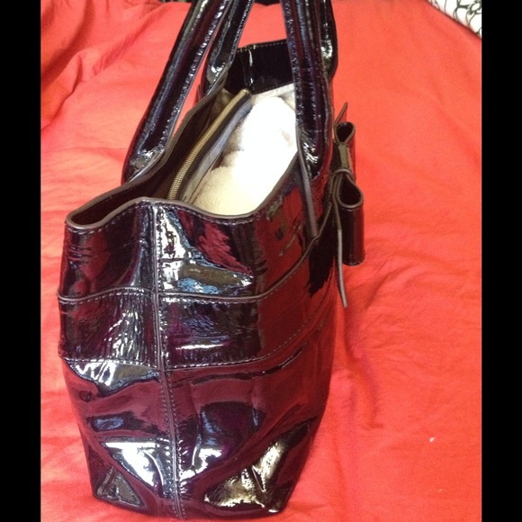 Kate Spade - Picture 2 of 4