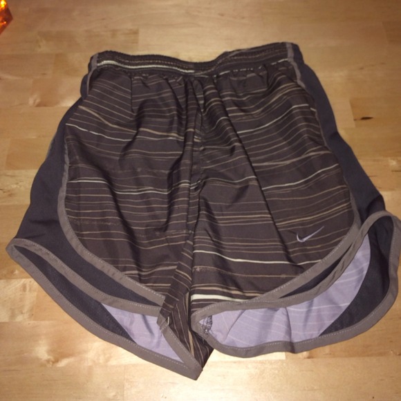 Nike Pants - Nike dri-fit short