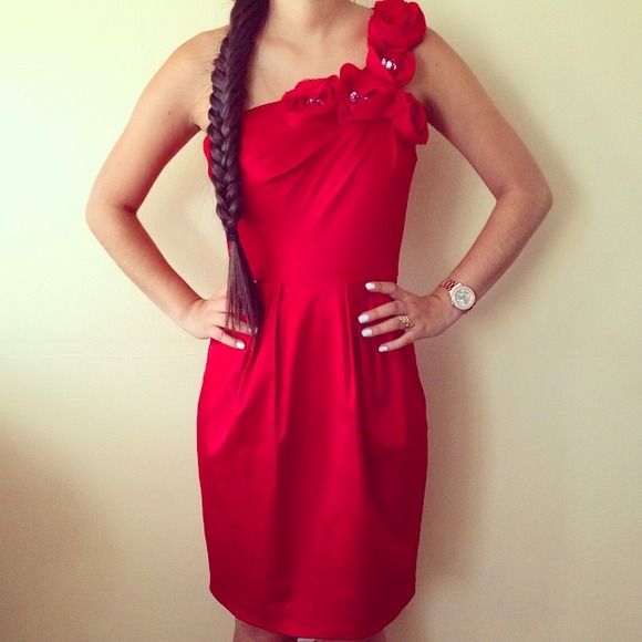 One-Shoulder Bright Formal Red Dress