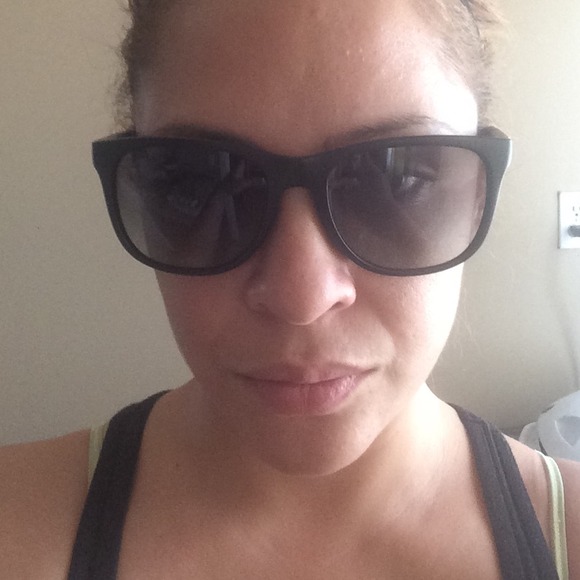 !!!SOLD!! Brand New prada sunglasses model #SPS03O - Picture 3 of 3